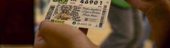 Cupón de la ONCE con la imagen de la Virgen de Barbaño (foto: Rut GG).