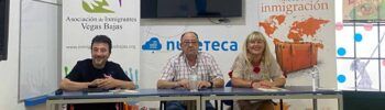 La Biblioteca de Lobón acogió la presentación del libro «Miradas sobre la inmigración»
